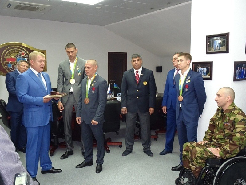 Герой России Вячеслав Воробьев принял участие в церемонии награждения Олимпийцев из Белгорода