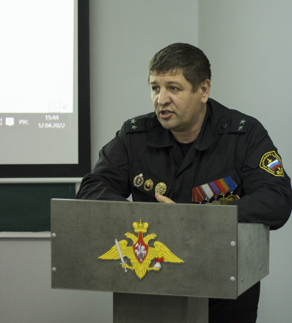 Владимир Коротких провел встречу с курсантами в рамках проекта 