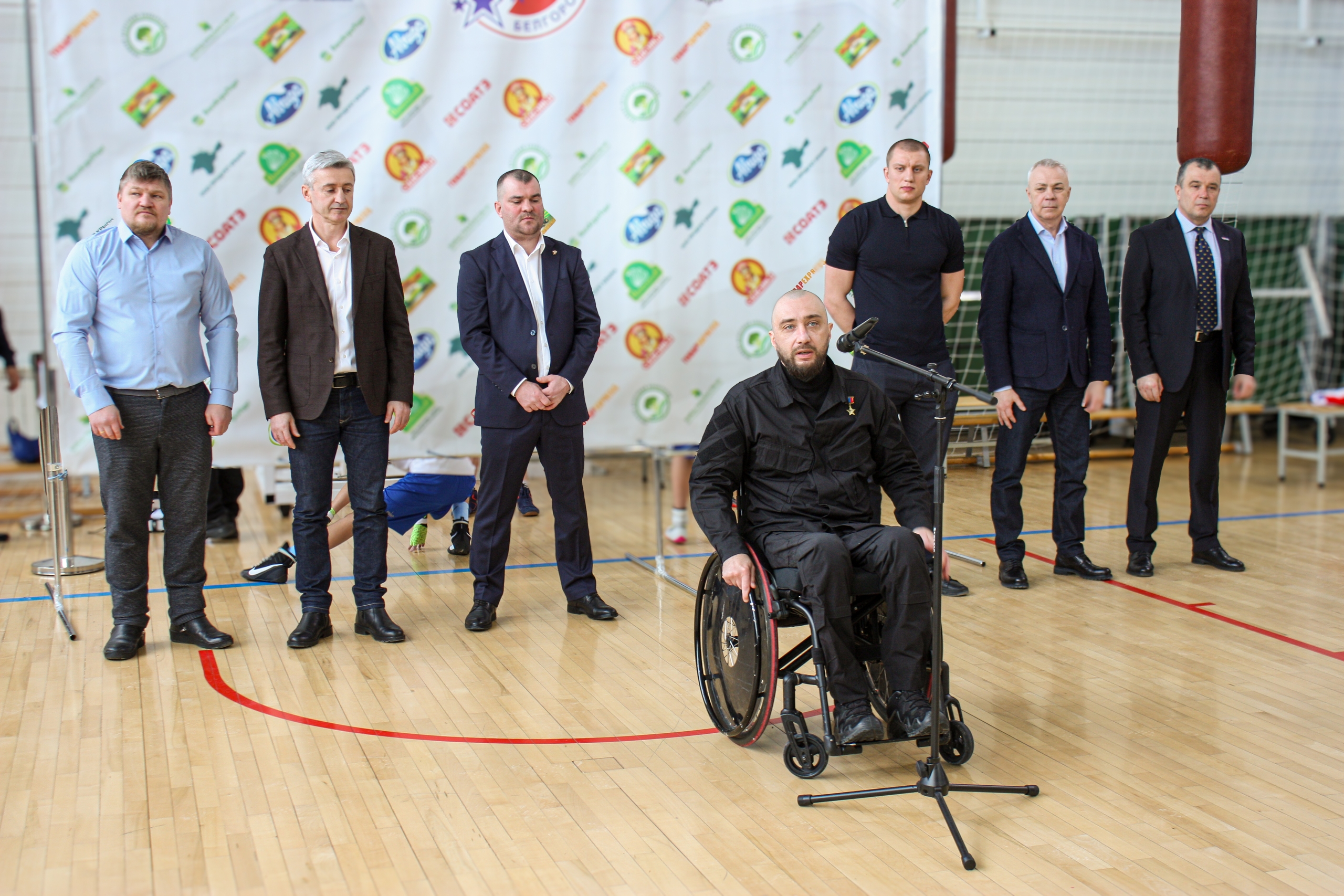 Герой России Вячеслав Воробьё принял участие в торжественном открытии Чемпионата области по боксу и Первенства среди юношей