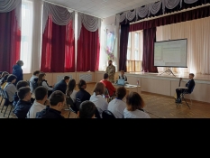 Николай Кущёв рассказал студентам о Дне воссоединения новых регионов России