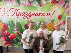 Вячеслав Воробьев принял участие в праздновании Дня матери