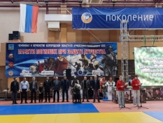 Герои России поддержали юных бойцов на Чемпионате по армейскому рукопашному бою