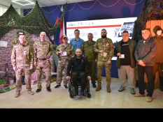 Вячеслав Воробьев вручил медали членам отделения