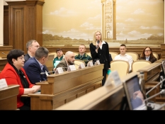 Вячеслав Воробьев принял участие в совместном заседании комитетов областной Думы