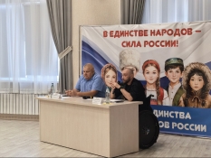 Депутаты Вячеслав Воробьев и Михаил ананичем провели встречу с населением села Ольховатка в Новом Осколе