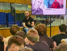 Вячеслав Воробьев встретился с воспитанниками клуба единоборств «Белогорыч»